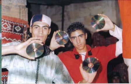 moi est mon fr&eacute;re